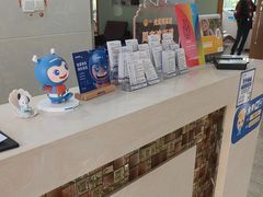 -茂菊口腔连锁(浦东南路店)