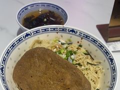 -鲁达面馆本帮风味(共康东路店)