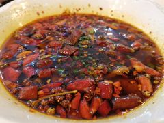 水煮牛肉-尘香•传统川菜(创汇首座店)
