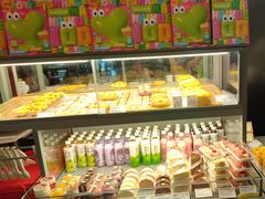 -奈雪的茶(市百一店)