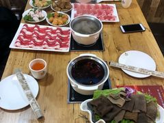 -珍巴奴毛肚牛肉小火锅(四惠店)