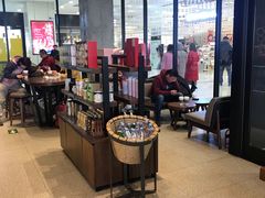 -星巴克臻选(北京太阳宫凯德店)