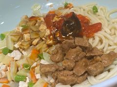-味绝西面