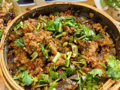 -谢老五跷脚牛肉·非遗传承店