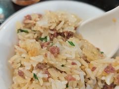 -牛一煲美食(江高店)