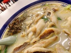 招牌黄鱼面-明呈黄鱼面馆(斜土路店)