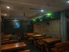 -万记麻辣烫国展总店