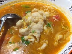 -苗小坛酸汤鱼(酒仙桥店)