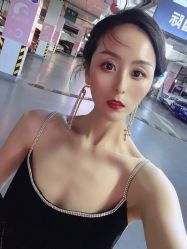-太郎花子婚纱摄影艺术中心