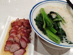 -香港新发烧腊茶餐厅(水围店)