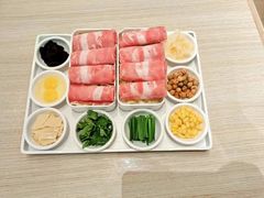 -花馬肆.云南过桥米线(汉神购物广场现场熬汤店)