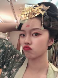 -盘子女人坊古装写真摄影(厦门总店)