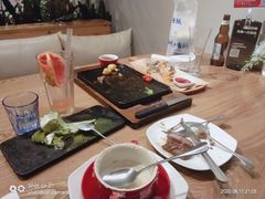 -必胜客(百联又一城店)