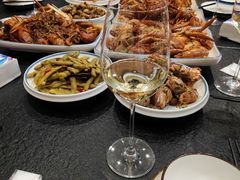 -三妹小龙虾·黄油蟹(华侨城总店)