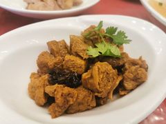 -侬佳蒸菜馆(听潮店)