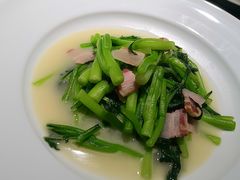 -贝勒爷·酥不腻烤鸭