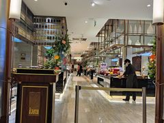 -东方红海鲜百汇(国际大厦店)