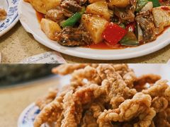 -东巴谷野生菌火锅餐厅