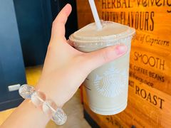 -星巴克(美丽华花园店)