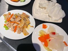 -海底捞火锅智慧餐厅(中骏世界城店)