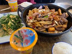 -老钟家烤羊排·敦伊阁清真餐厅胡羊焖饼