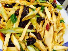 -瑞杰烧烤店·24小时营业(山东路店)