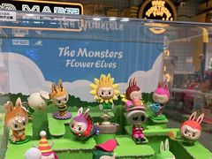 -泡泡玛特POPMART(上海环球港店)