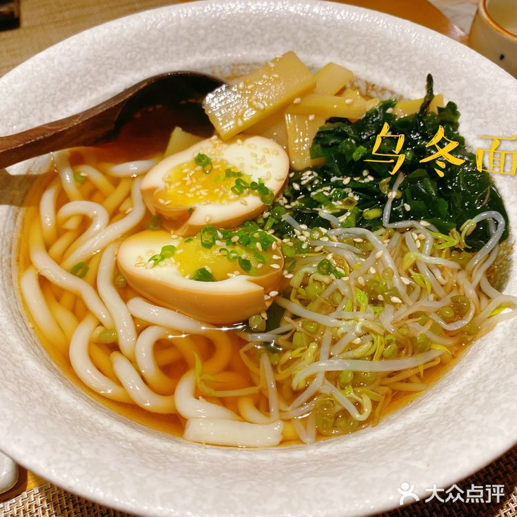 cbd隐秘日料小店：性价比高的樱之料理