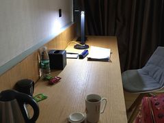 -优逸酒店(柳州窑埠古镇万象城店)