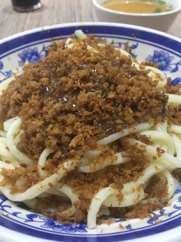 肖家河家常面-"老牌子,老字号,闻名已久.终于开到光华.