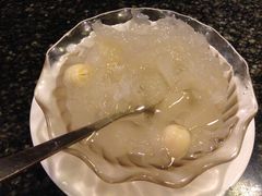 银耳莲子羹-老广酒楼(樱花店)