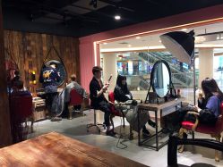 -QZHAIR SALON