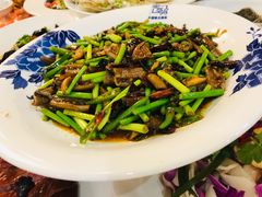 蒜苔炒鳝段-陶然居·重庆菜(南滨路店)