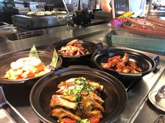-圣丰索菲特·2 On 988 Café 自助餐厅