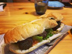 经典牛肉丸法包-越美小馆·越南料理(曲江店)