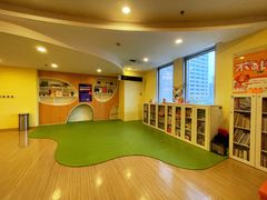 -金宝贝早教(富力广场中心)