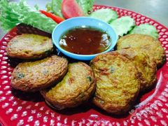 -Dang restaurant (patong phuket)