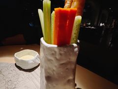 -穹六人间 people 6(岳阳路店)