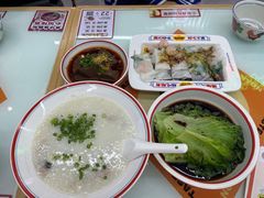 -赵财财·肠粉·煲仔饭(华润万象城店)