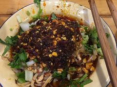 -拈签一笑黄牛肉辣卤串串