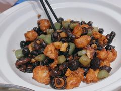 -辣螃铠盆盆蟹大排档(海昌店)
