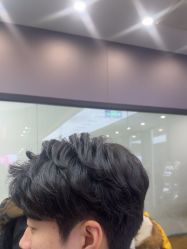 -藤野造型烫染·漂发