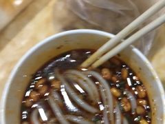 -覃肥叔桂林米粉(粮道街店)