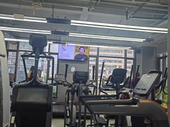 -超鹿运动(五四路恒力城店)