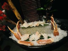 -蟹犇前•帝王蟹雪蟹(陆家嘴店)