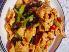 -巴特餐饮6加1音乐餐吧·新疆菜