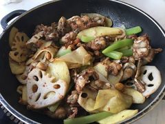 -蛙蛙叫干锅年代(簋街总店)