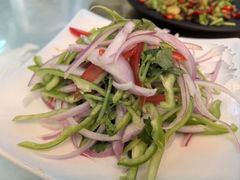 新疆老虎菜-马尔龙新疆饭店·清真(瑞景店)