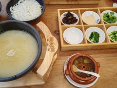 -桥香园云南过桥米线(红龙井店)