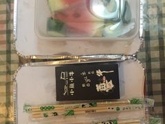 -小鱼小牛·鱼牛干锅·脆鱼火锅(世欧广场店)